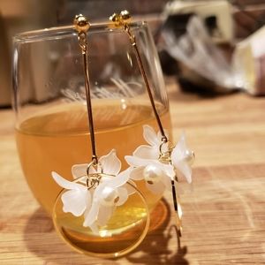 Korean White Flowers Geometric Drop Dangling Hoop Earrings